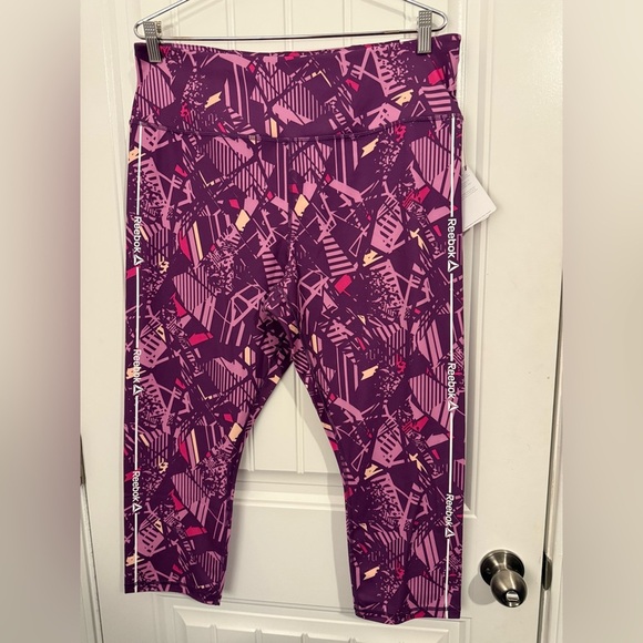 Reebok Purple Geometric Leggings - Picture 3 of 11